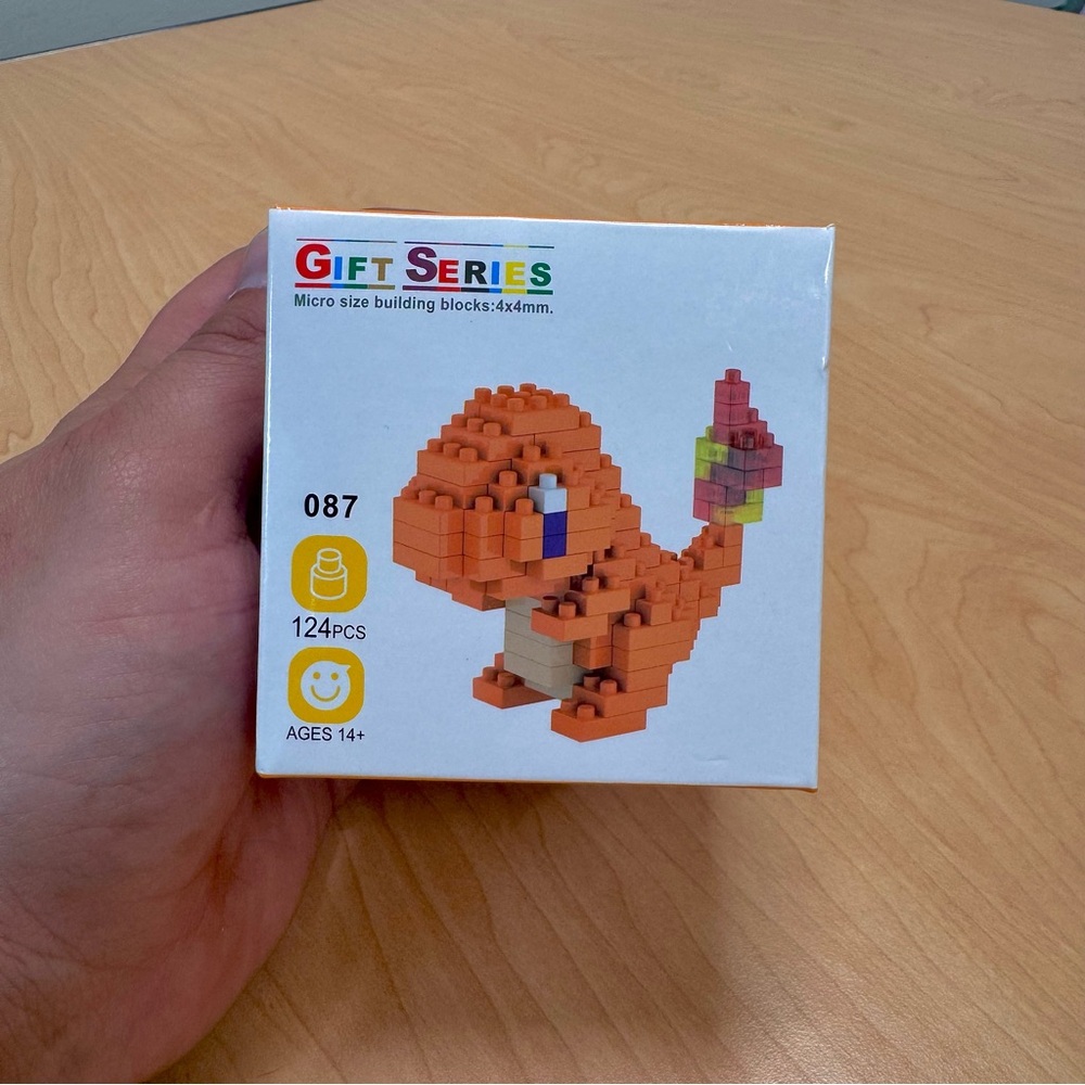 Pokémon Micro Building Blocks Toy - Chamander